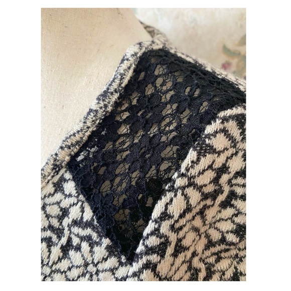 Anthropologie Knitted & Knotted peplum sweater - Picture 3 of 5